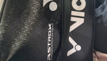 旅客携羽毛球拍登机被拦下，吉祥航空：可能是尺寸超过航司规定
